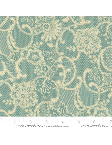 Lydia's Lace - Betsy Chutchain